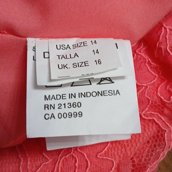 Mori Lee by Madeline Gardier coral lace formal semi dress Sz 14 EUC - Picture 10 of 10